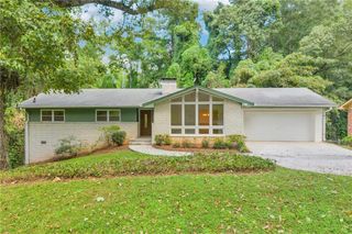 982 Yemassee Trail, Stone Mountain, GA 30083