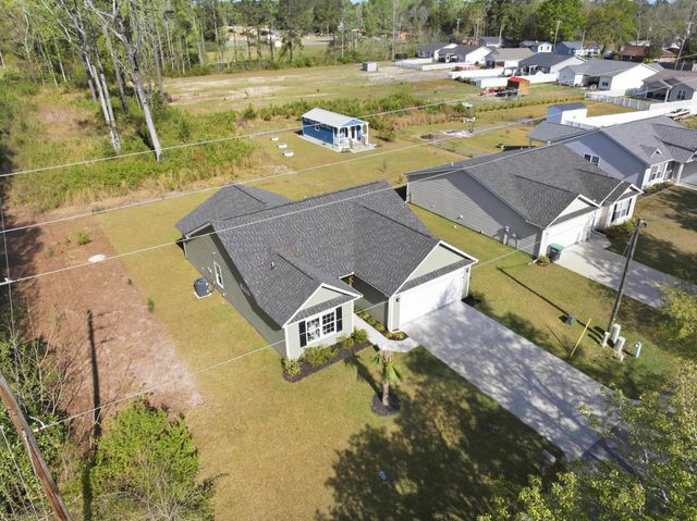 4787 Canal St., Loris, SC 29569