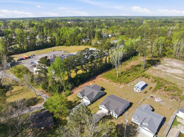 4787 Canal St., Loris, SC 29569