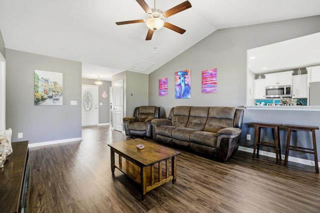 4787 Canal St., Loris, SC 29569