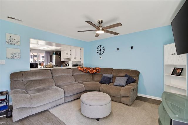 3611 Chase CT, Virginia Beach, VA 23462