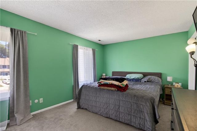 3611 Chase CT, Virginia Beach, VA 23462