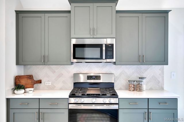 368 Crestwood Circle, Montgomery, AL 36117