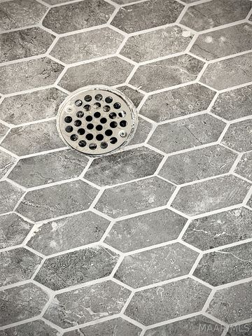 368 Crestwood Circle, Montgomery, AL 36117