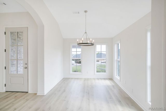 368 Crestwood Circle, Montgomery, AL 36117