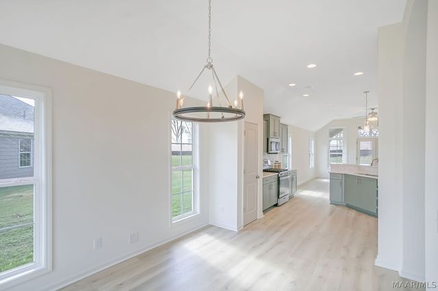 368 Crestwood Circle, Montgomery, AL 36117