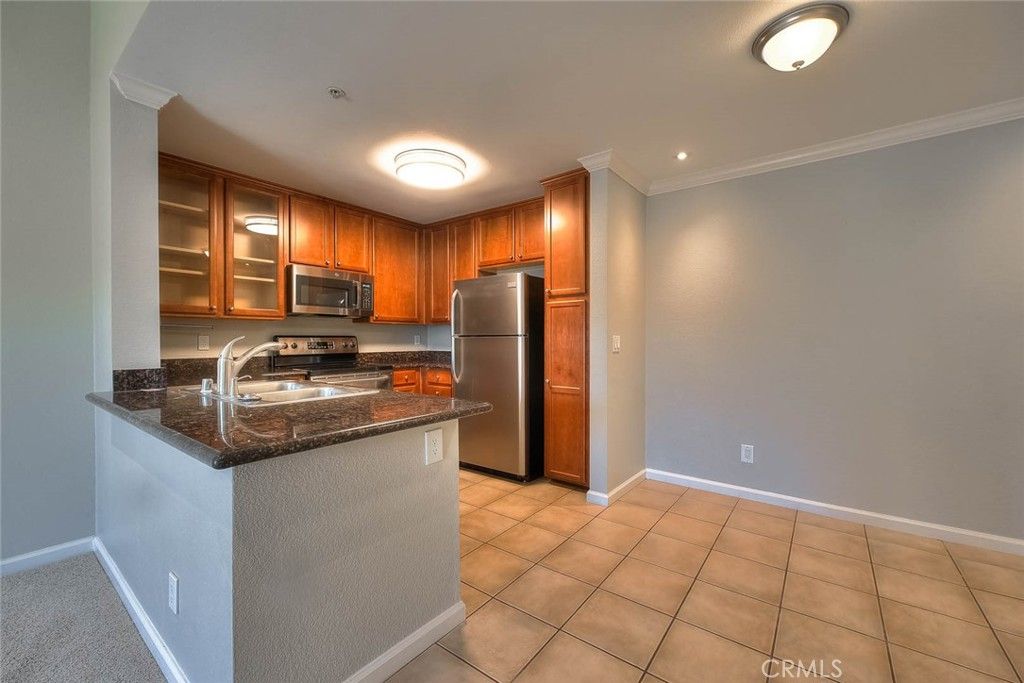1015 La Terraza 304, Corona, CA 92879 — photo 5
