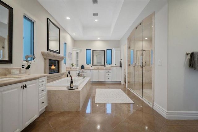 54180 Alysheba Drive, La Quinta, CA 92253