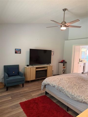 1808 POWDER RIDGE DRIVE, Valrico, FL 33594