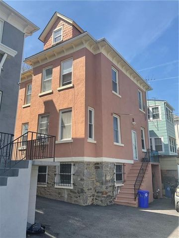 625 S 5th Avenue, Mount Vernon, NY 10550