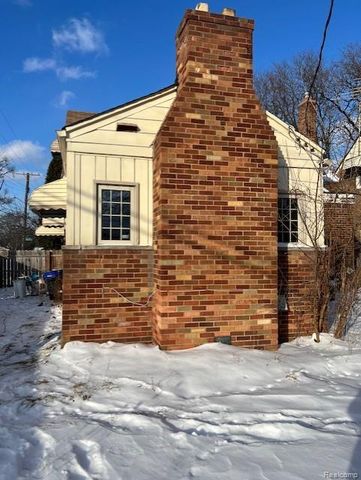 16200 Novara Street, Detroit, MI 48205