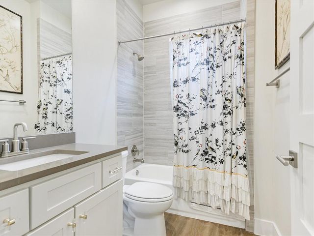 170 Bunker Ranch BLVD 16, Dripping Springs, TX 78620