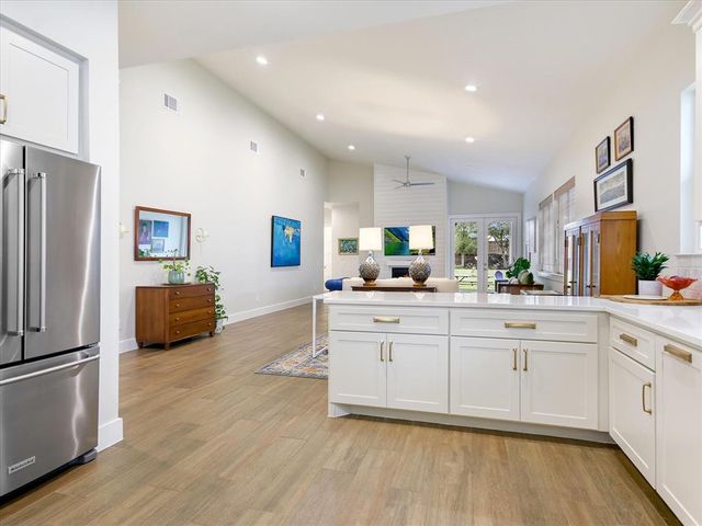 170 Bunker Ranch BLVD 16, Dripping Springs, TX 78620