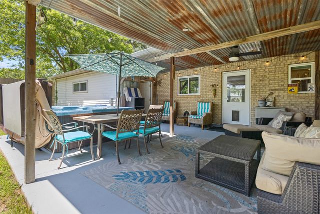 164 Arrowhead Street, Mabank, TX 75156