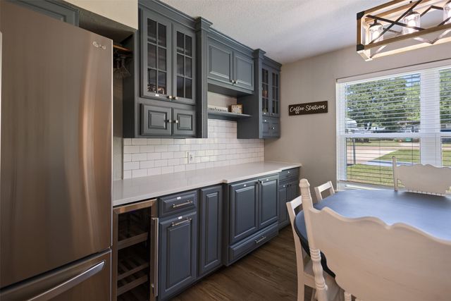 164 Arrowhead Street, Mabank, TX 75156
