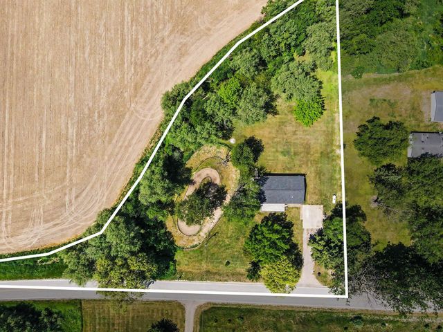 1226 66th Street, Fennville, MI 49408
