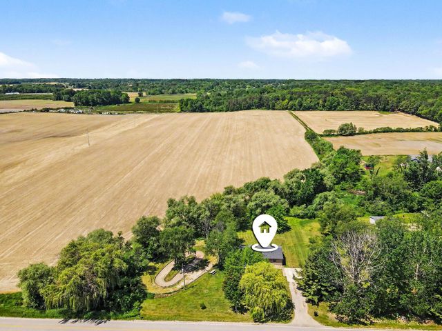 1226 66th Street, Fennville, MI 49408