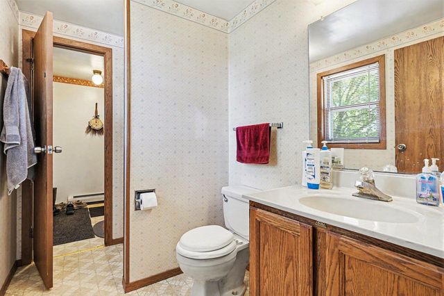 1226 66th Street, Fennville, MI 49408