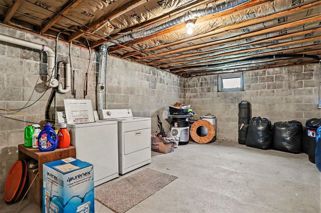 1226 66th Street, Fennville, MI 49408