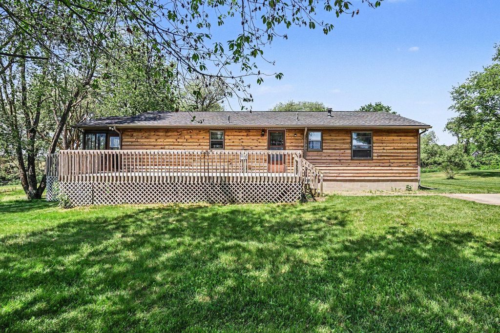 1226 66th Street, Fennville, MI 49408