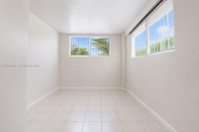 1631 NW 114th St, Miami, FL 33167
