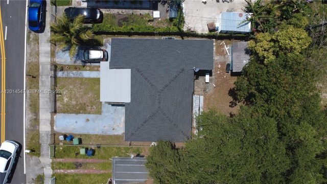1631 NW 114th St, Miami, FL 33167