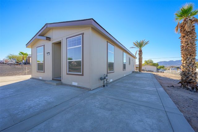 4562 Tule Drive, Topock, AZ 86436