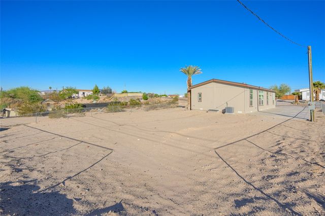 4562 Tule Drive, Topock, AZ 86436