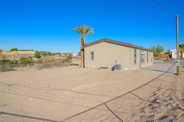 4562 Tule Drive, Topock, AZ 86436