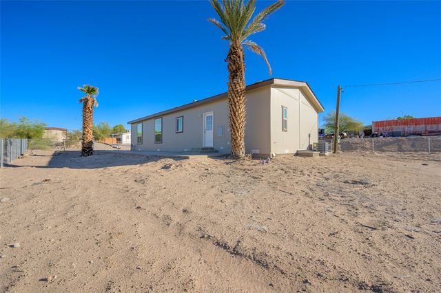 4562 Tule Drive, Topock, AZ 86436