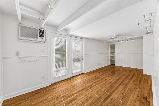 820 Heights Boulevard 3, Houston, TX 77007