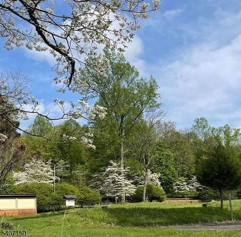 50 Drakestown Rd, Mount Olive Twp., NJ 07840