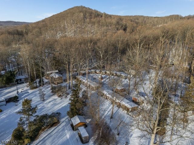 50 Drakestown Rd, Mount Olive Twp., NJ 07840