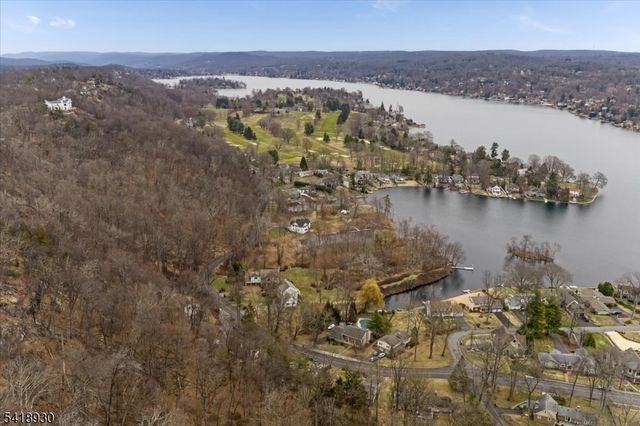 629 W Shore Trl, Sparta Twp., NJ 07871