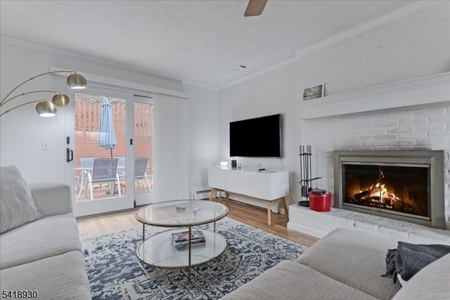 629 W Shore Trl, Sparta Twp., NJ 07871