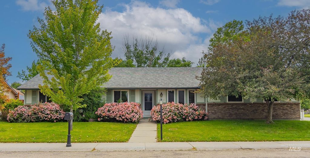 5310 S Pony Ave, Boise, ID 83709