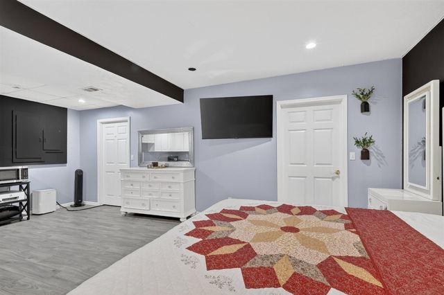 1105 Hazen Street, Grand Rapids, MI 49507