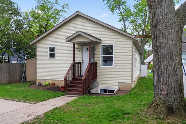 1105 Hazen Street, Grand Rapids, MI 49507