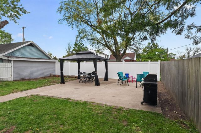 1105 Hazen Street, Grand Rapids, MI 49507