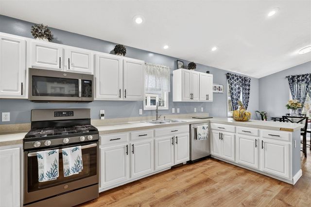 1105 Hazen Street, Grand Rapids, MI 49507
