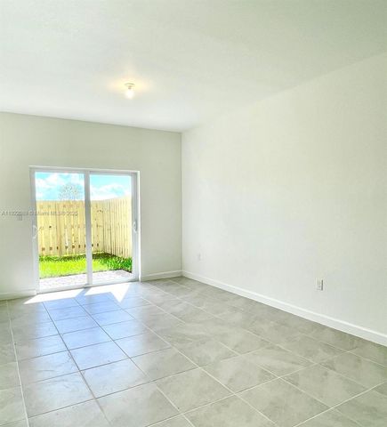 2751 SE 26th Rd 2751, Homestead, FL 33035