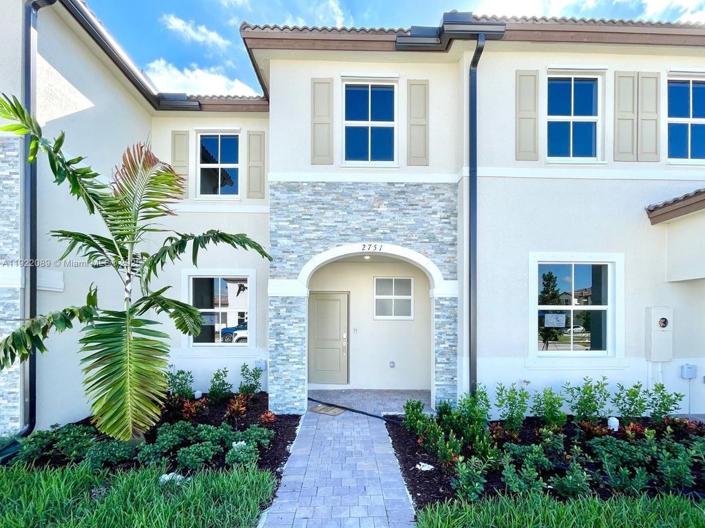 2751 SE 26th Rd 2751, Homestead, FL 33035