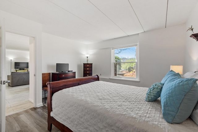 122 Main Street 100, Stoneham, MA 02180