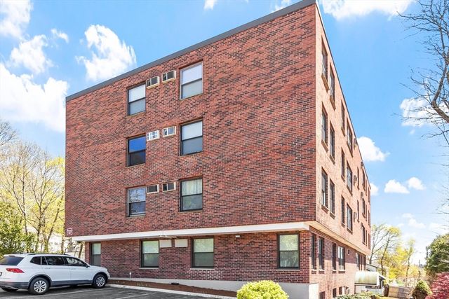 122 Main Street 100, Stoneham, MA 02180