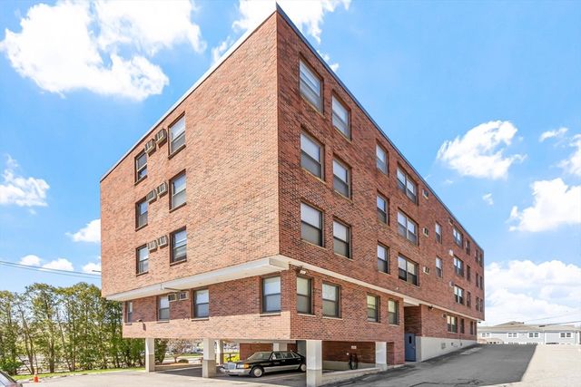 122 Main Street 100, Stoneham, MA 02180