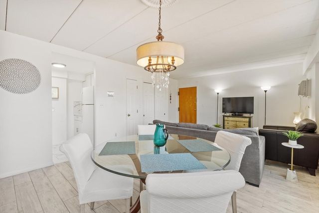 122 Main Street 100, Stoneham, MA 02180