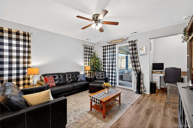 26811 E Byers Avenue, Aurora, CO 80018