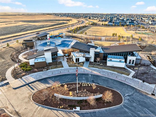 26811 E Byers Avenue, Aurora, CO 80018