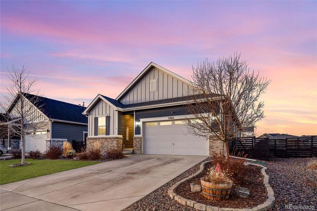 26811 E Byers Avenue, Aurora, CO 80018