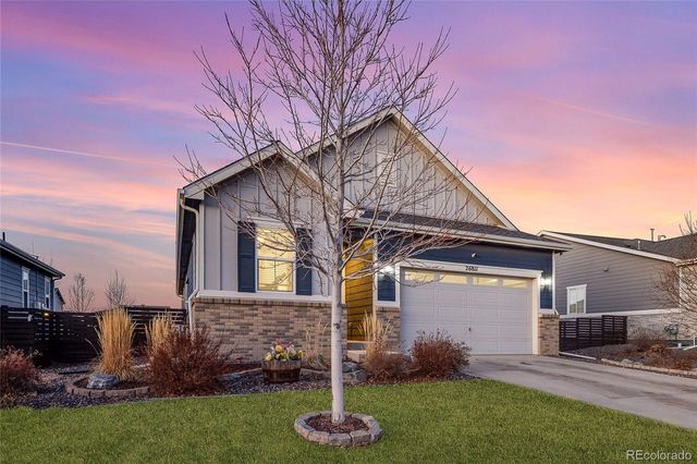 26811 E Byers Avenue, Aurora, CO 80018